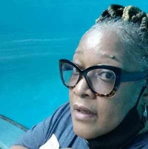 Meet your Posher, Carlene